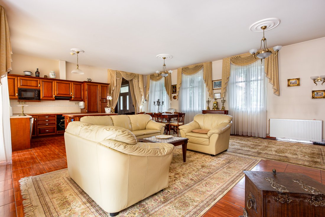 House in Budapest, Budapest, Hungary 4 - 13935418