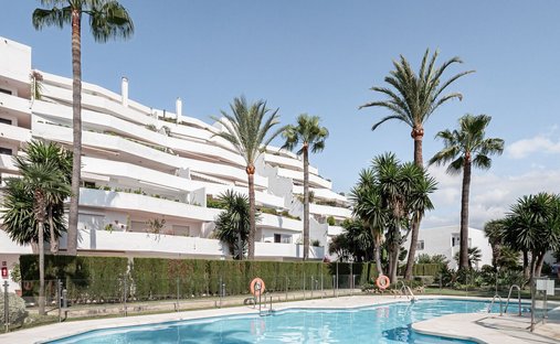 Apartment in Puerto Banus, Marbella, Spain 1
