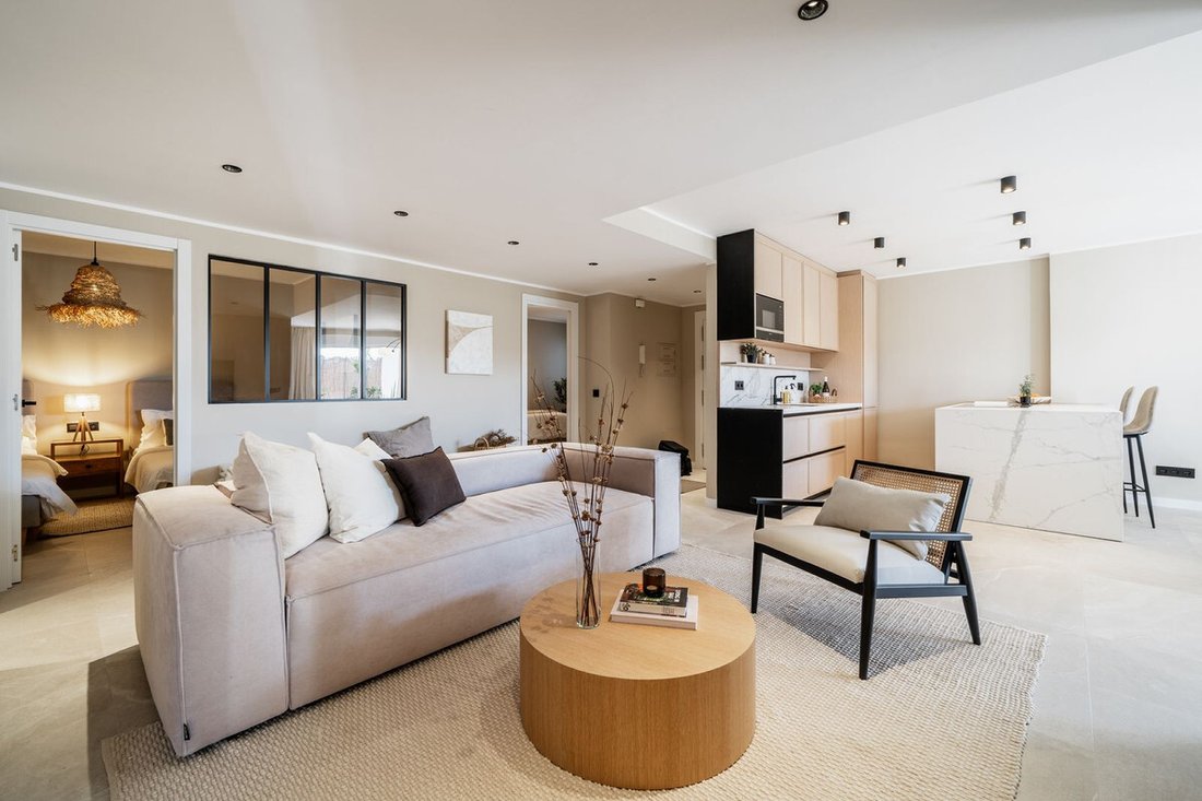 Apartment in Puerto Banus, Marbella, Spain 3 - 13911930