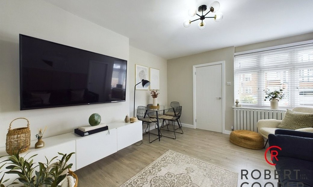 Beechwood Avenue Ruislip 75 In Ruislip, England, United Kingdom For Sale (13913331)