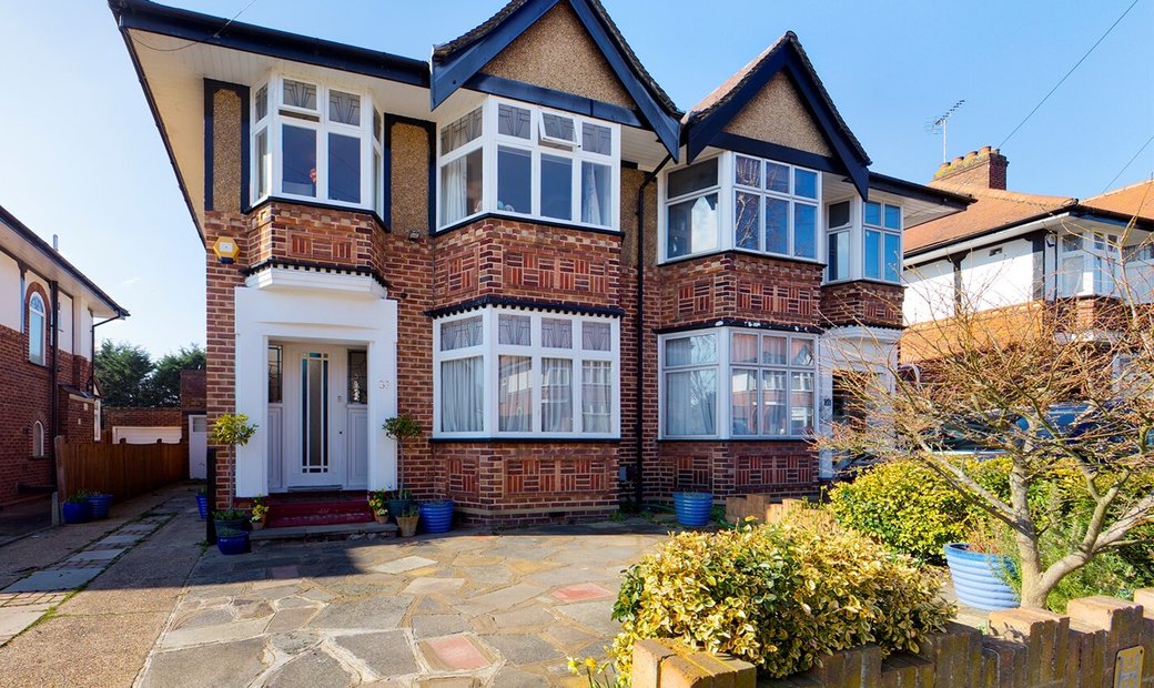 House West Towers Pinner 37 In Pinner, England, United Kingdom For Sale