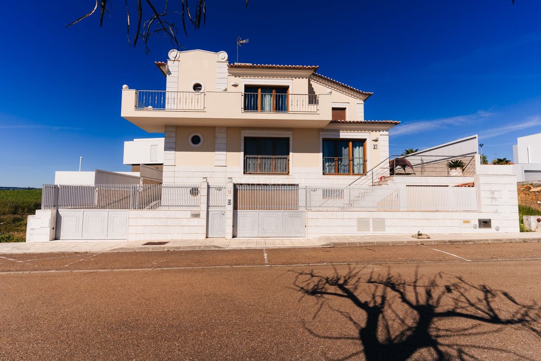 Villa Elvas Portugal In Elvas, Portalegre District, Portugal For Sale ...