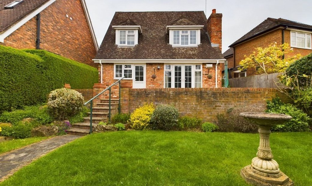 House Rushmoor Close Eastcote 10 In Pinner, England, United Kingdom For