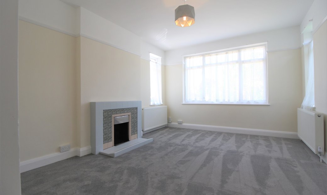 Bungalow North View Pinner 110 In Pinner, England, United Kingdom For