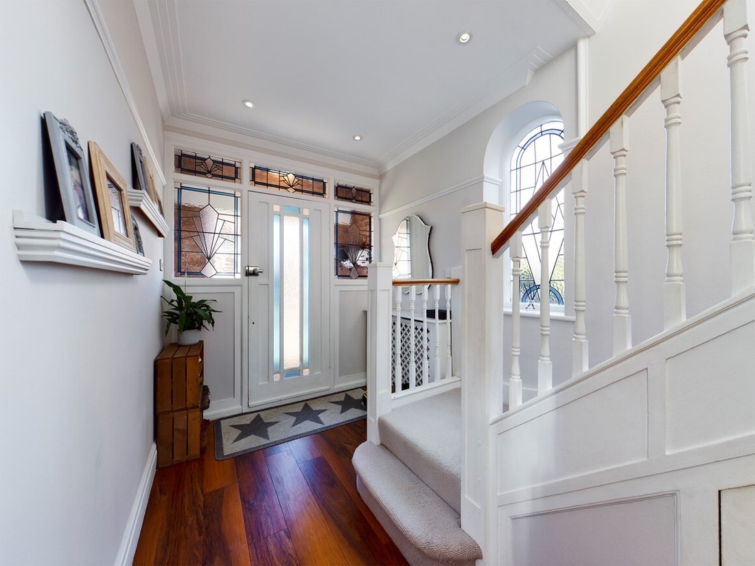 House West Towers Pinner 37 In Pinner, England, United Kingdom For Sale