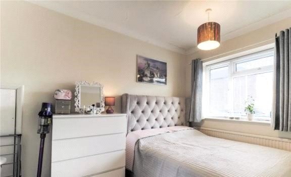 Flat Apartment, Rydal Way, Ruislip In Ruislip, England, United Kingdom ...