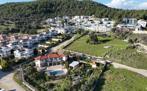 House in Ovacık Mahallesi, Muğla, Turkey 1