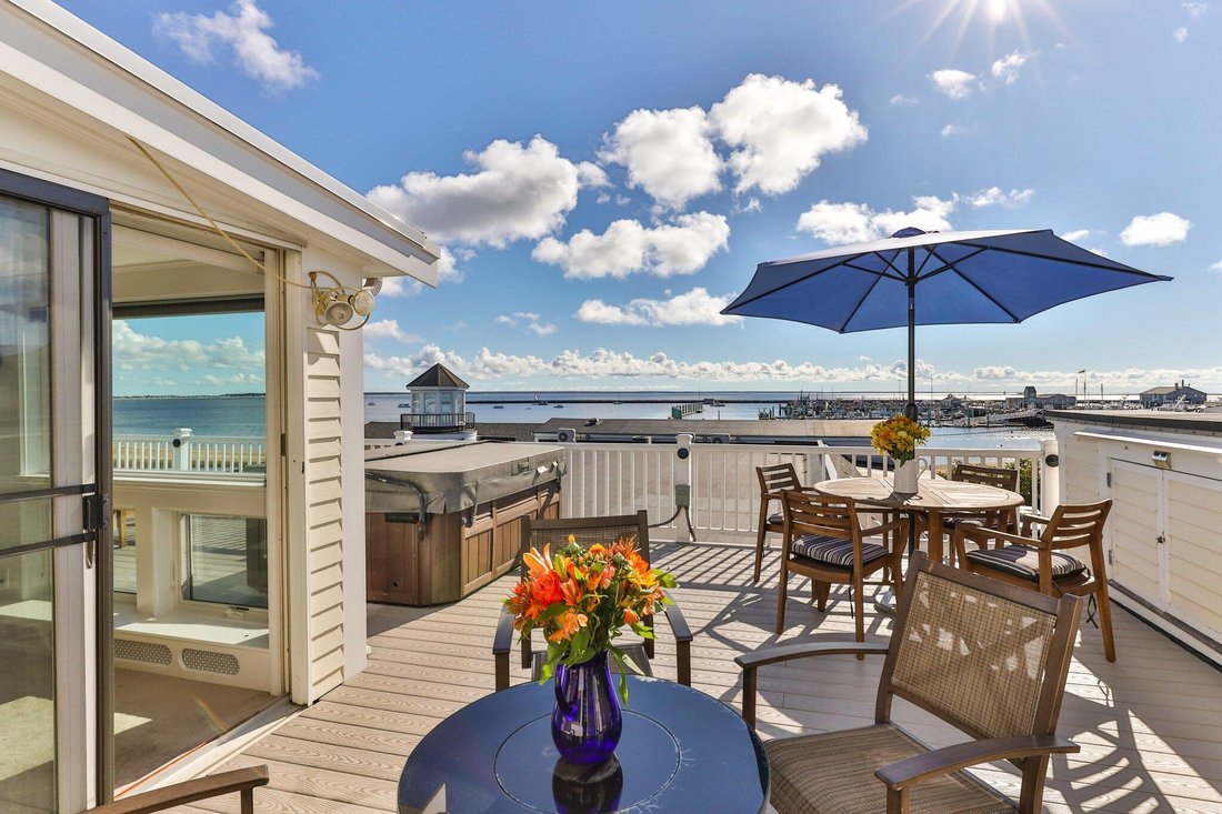 Provincetown, Massachusetts, United States 1 - 13913818