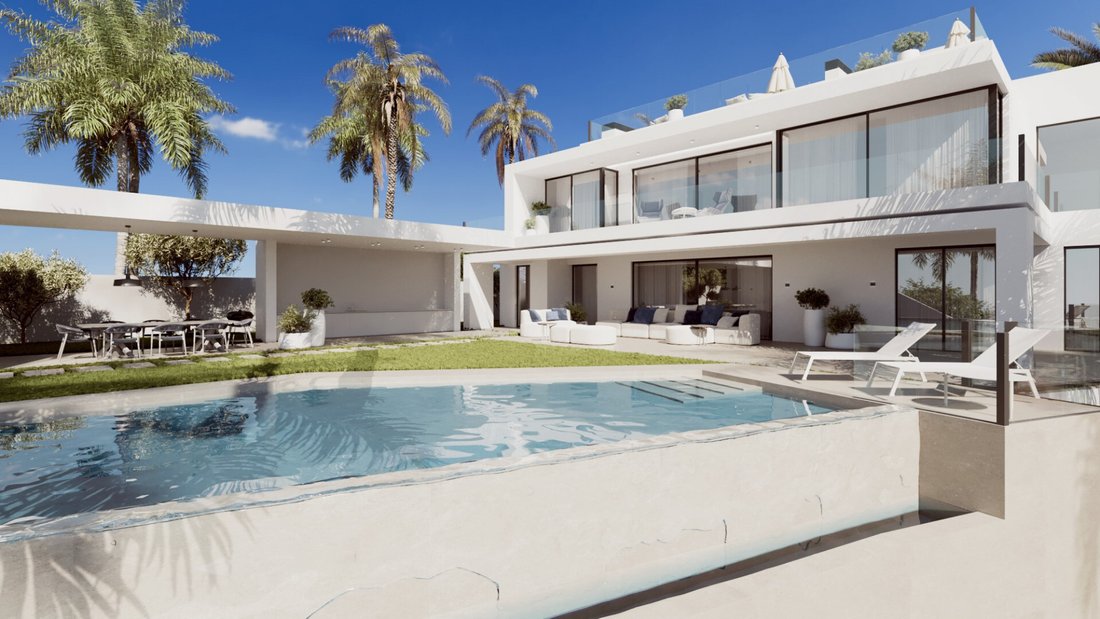 Villa in Sierra Blanca, Marbella, Spain 1 - 13916723