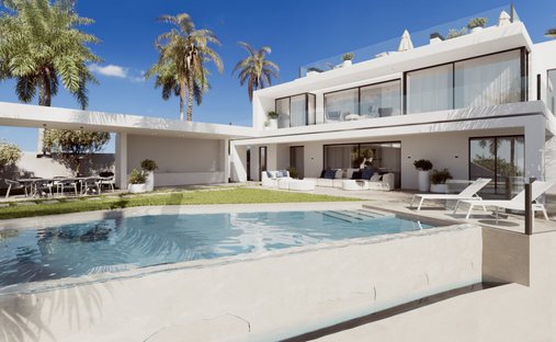 Villa in Sierra Blanca, Marbella, Spain 1