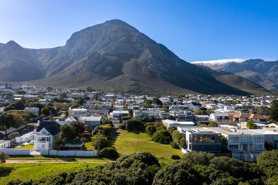 Land in Overstrand Local Municipality, Western Cape, South Africa 4 - 13918366
