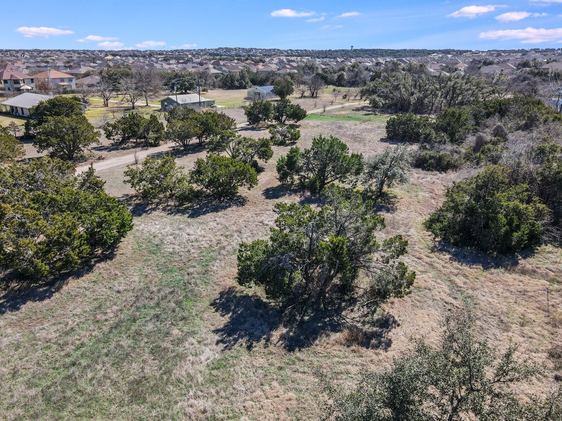 Terrain à Leander, Texas, États-Unis 2 - 13923707