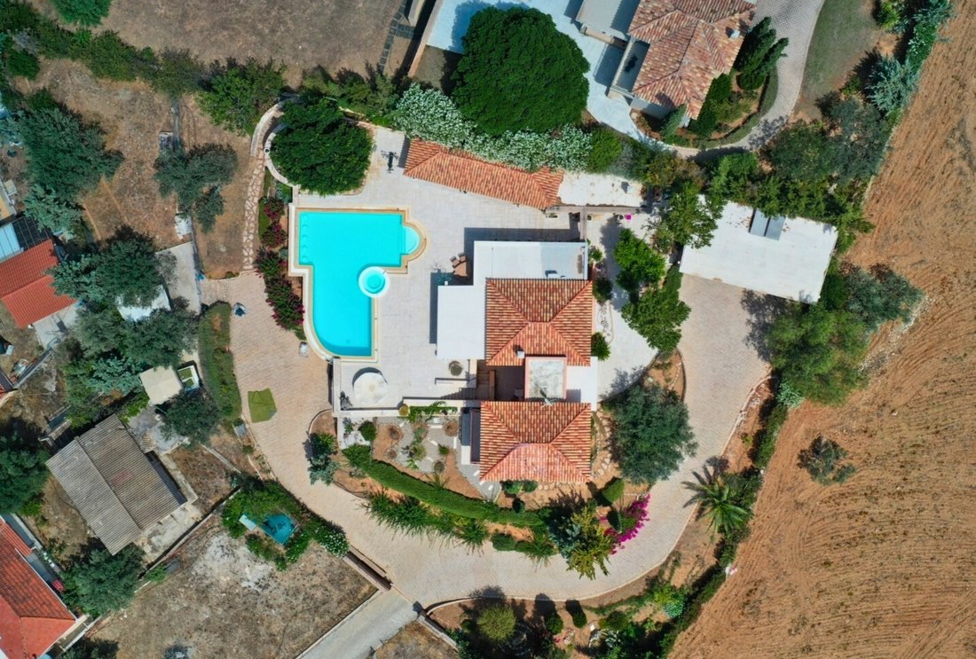 Villa in Koinotita Kranidiou, Kranidi, Greece 5 - 13923856