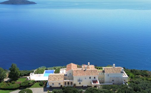 Villa in Community of Elounta, Agios Nikolaos Municipal Unit, Greece 1