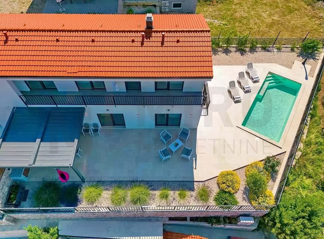 House in Vrbnik, Primorje-Gorski Kotar County, Croatia 2 - 13920702