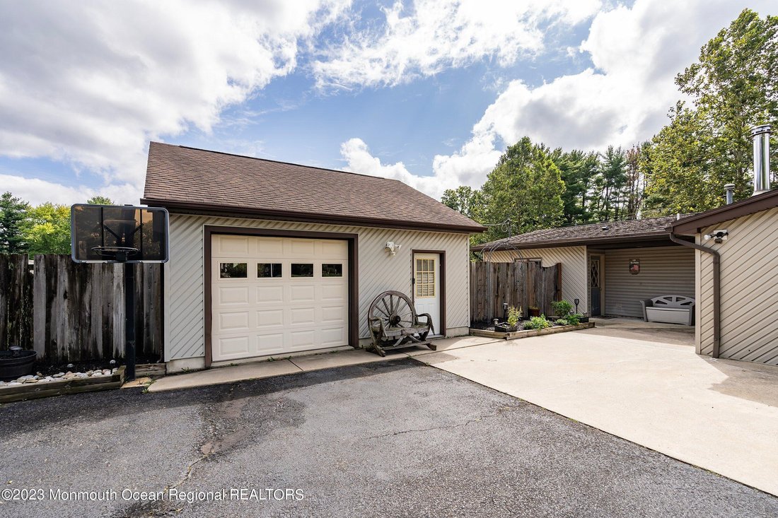House in Jackson Township, New Jersey, United States 3 - 13918891