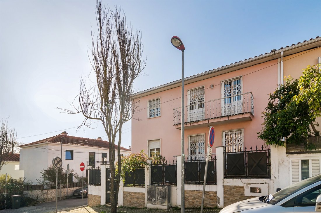 House in Benfica, Lisbon, Portugal 2 - 13923687