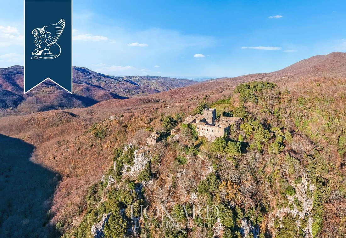 Castello a Toscana, Italia 1 - 13888645