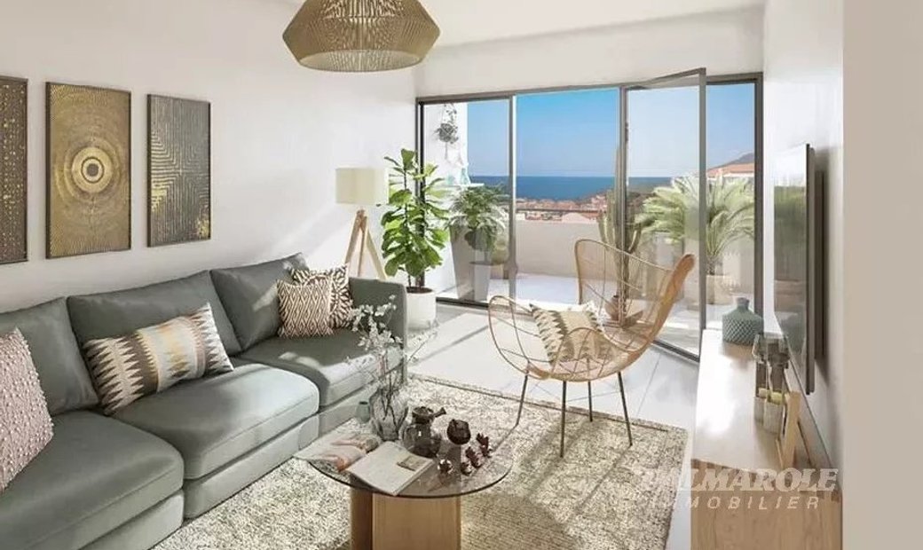 Port Vendres Apartment In Port Vendres, Occitanie, France For Sale