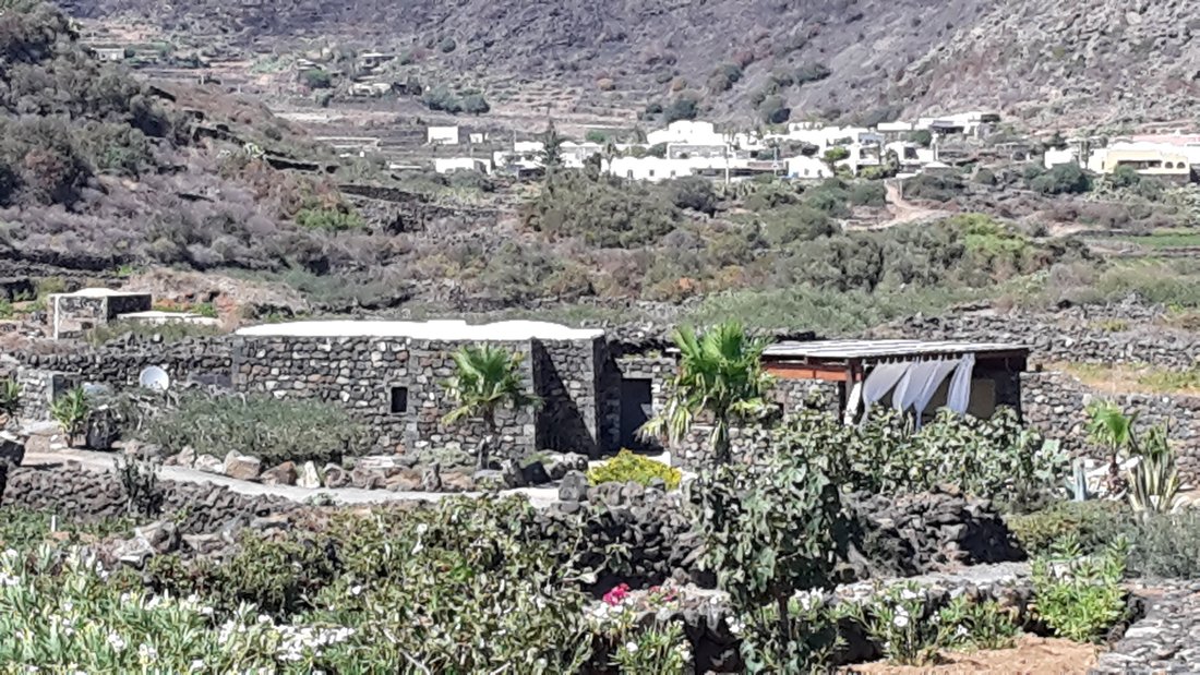Villa in Pantelleria, Sicily, Italy 2 - 13939605