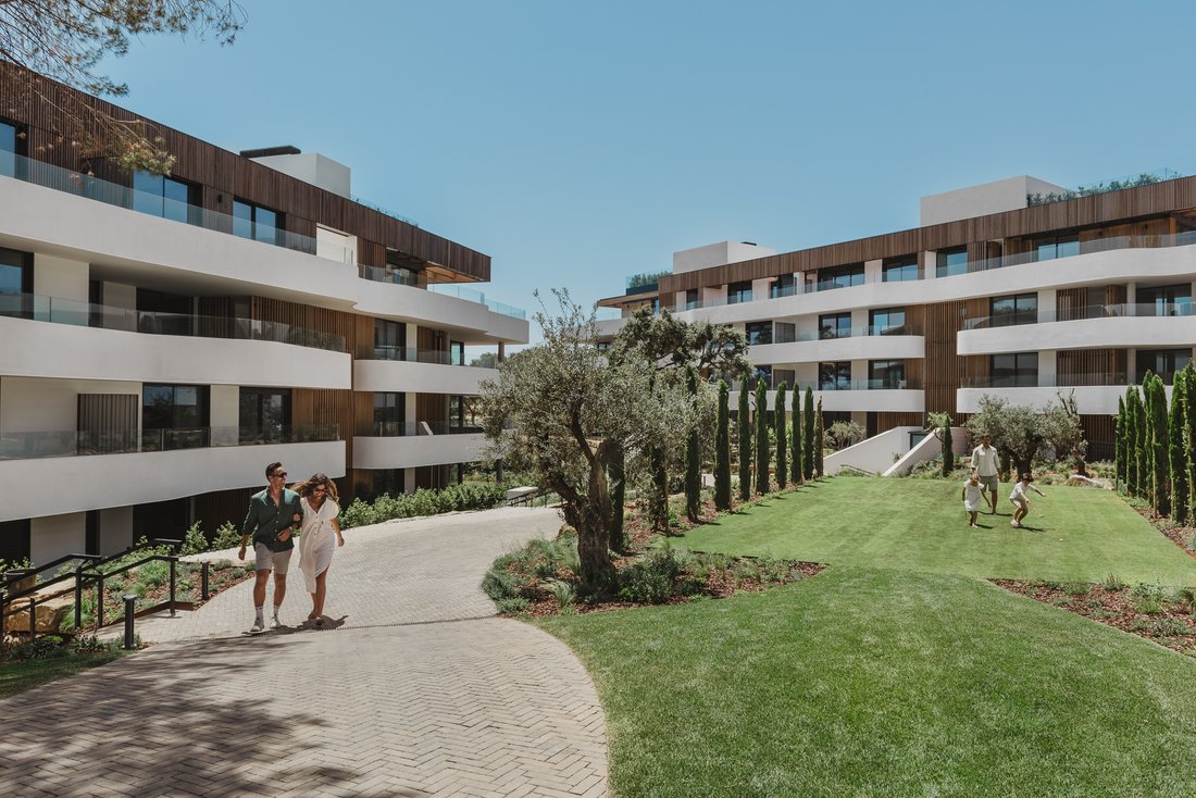Apartment in Sotogrande, San Roque, Andalusia 1 - 13930550