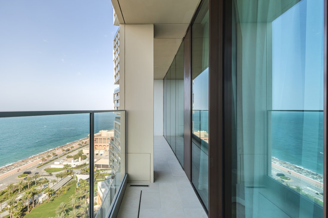 Apartment in Palm Jumeirah, Dubai, United Arab Emirates 2 - 13935346