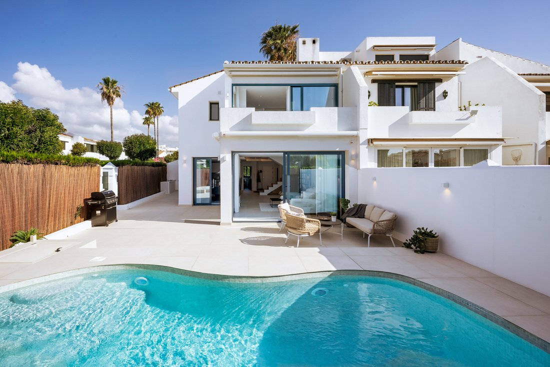 Townhouse in Marbella, Andalusia, Spain 1 - 13930725
