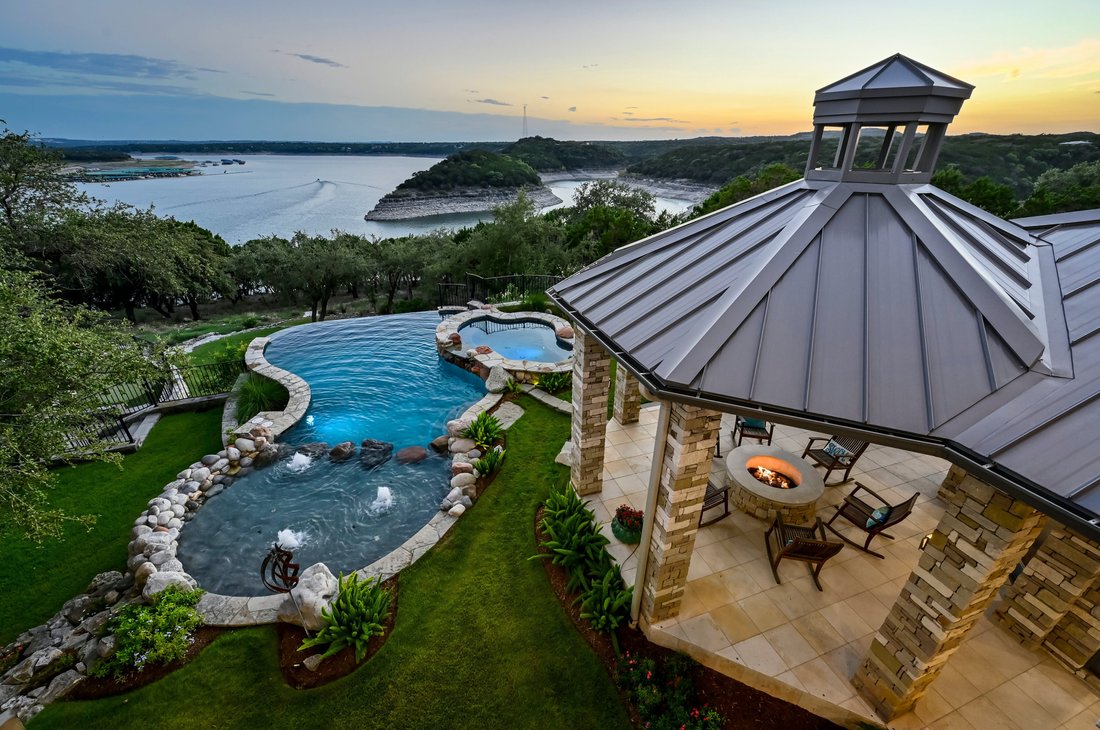 Stunning Six Plus Acre Property With In Jonestown, Texas, United States For Sale (13931866)