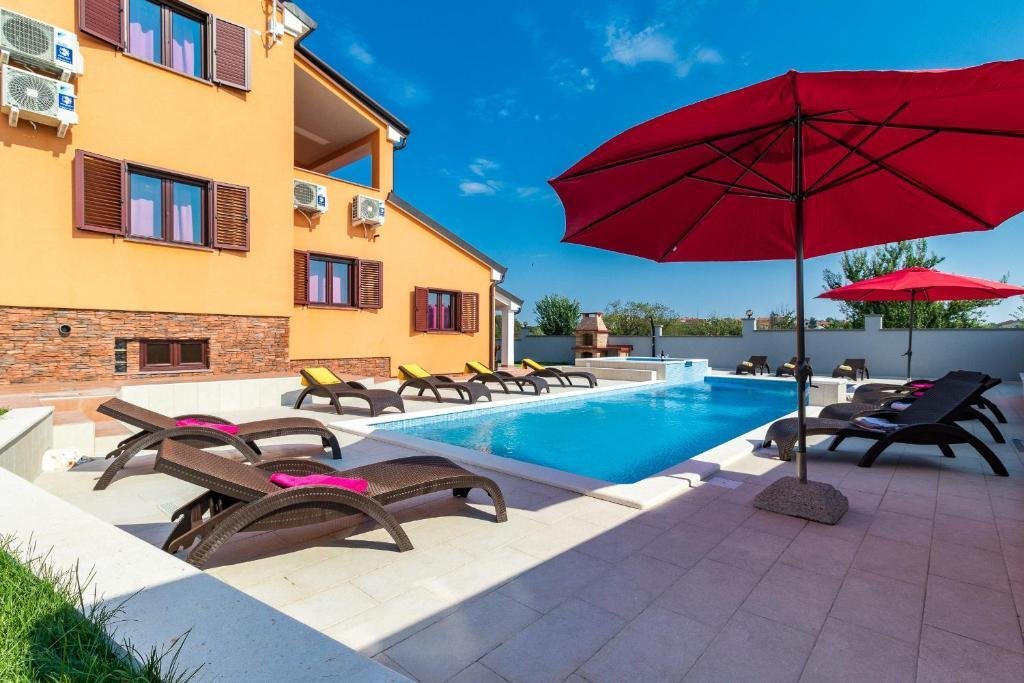 House in Grad Pula, Istria County, Croatia 5 - 13935937