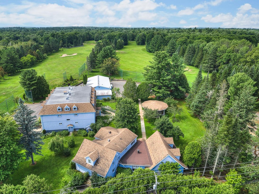 Lachute, Quebec In Lachute, Quebec, Canada For Sale (13937067)