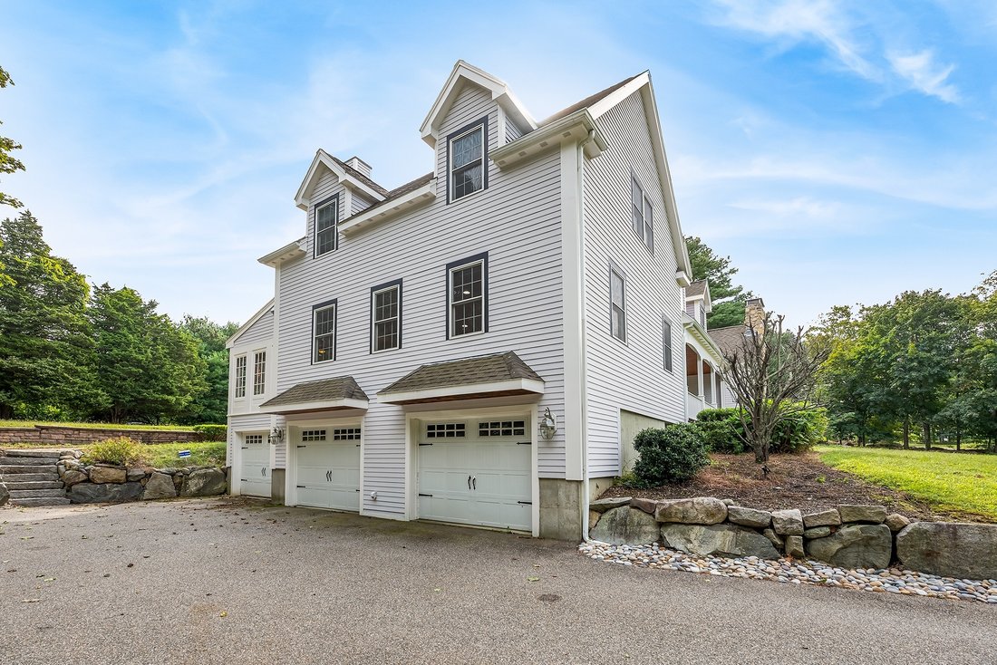 380 York St In Canton, Massachusetts, United States For Sale (13931415)