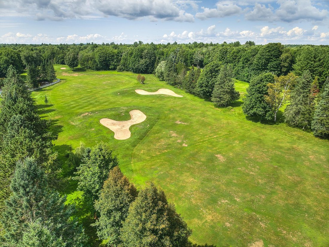 Lachute, Quebec In Lachute, Quebec, Canada For Sale (13937067)