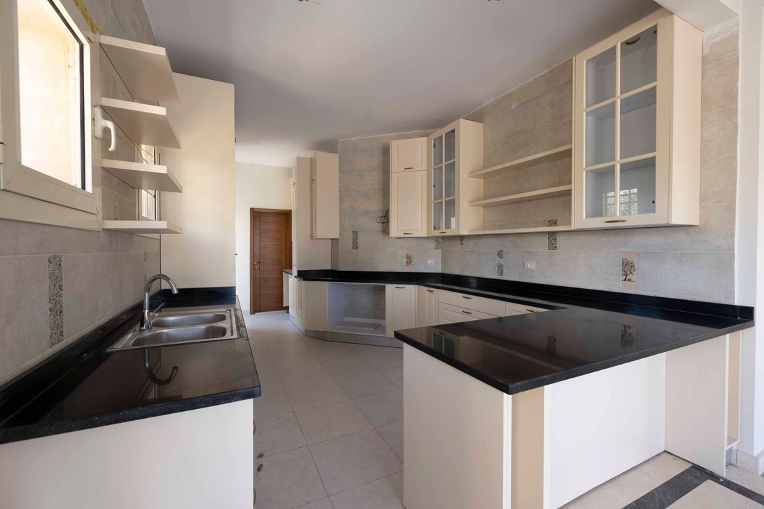 House in New Cairo City, Cairo Governorate, Egypt 5 - 13939628