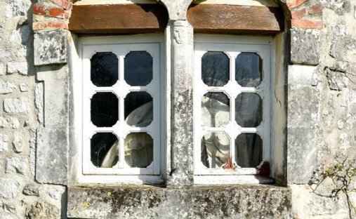 Chateau With Its Lodges For Sale On A Part Wooded 71 Acre Estate With Lake In South Touraine.