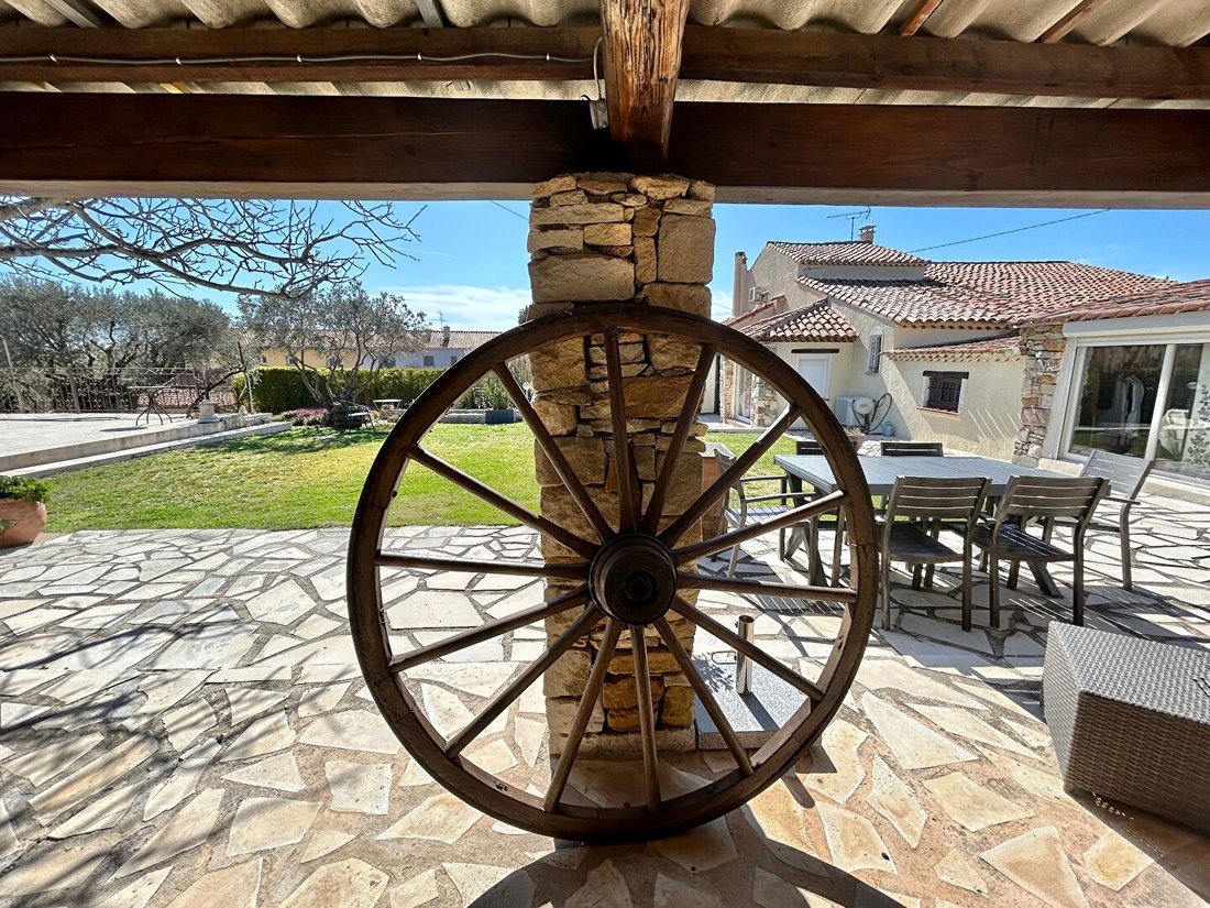 Villa in Plaines Saint Pierre-Saint Julien, Martigues, France 3 - 13931461
