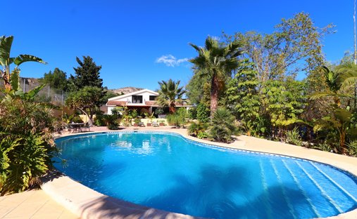 Country House in Aspe, Valencian Community, Spain 1