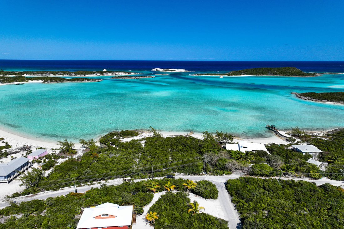Staniel Cay Lot, Exuma In Black Point, Black Point, The Bahamas For