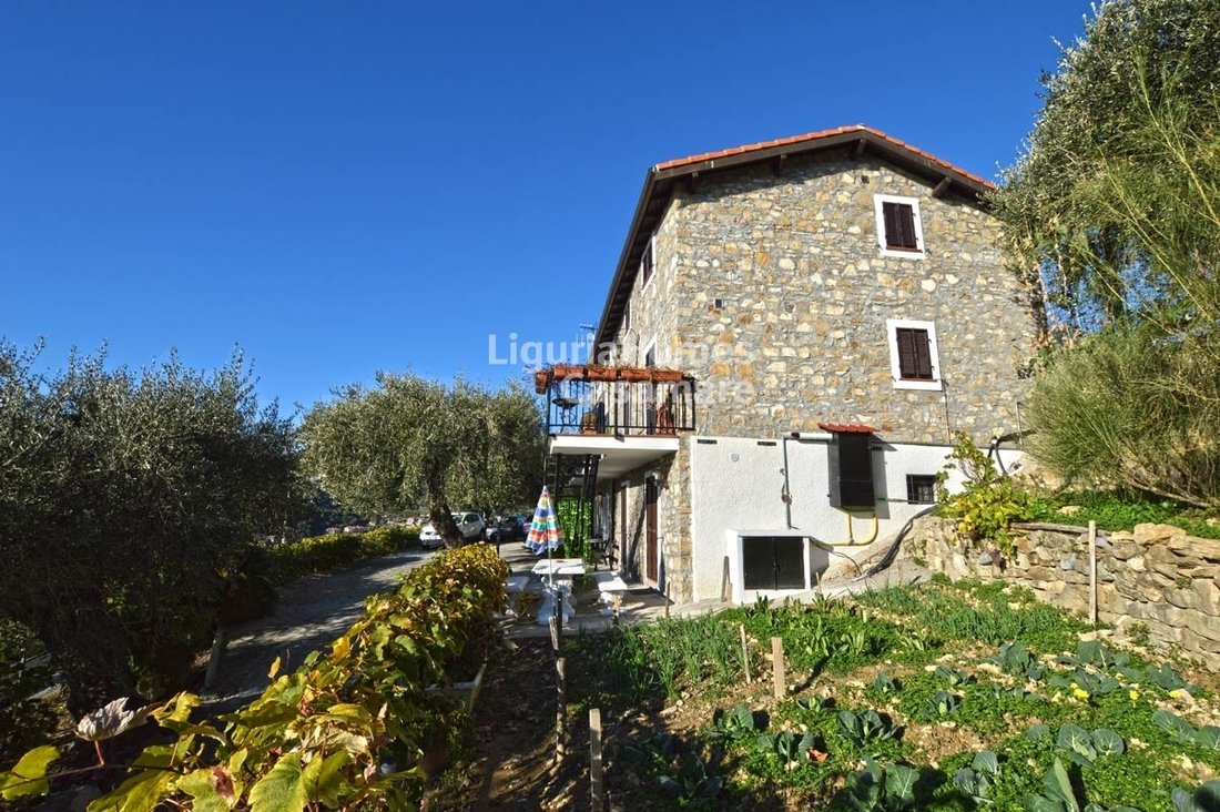 Villa in Bordighera, Liguria, Italy 2 - 11297185