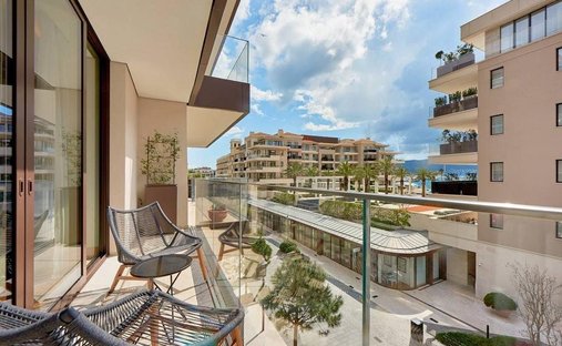 Apartment in Tivat, Tivat Municipality, Montenegro 1