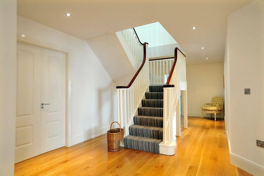 House, Coast Road, Fountainstown, Cork In Myrtleville, County Cork