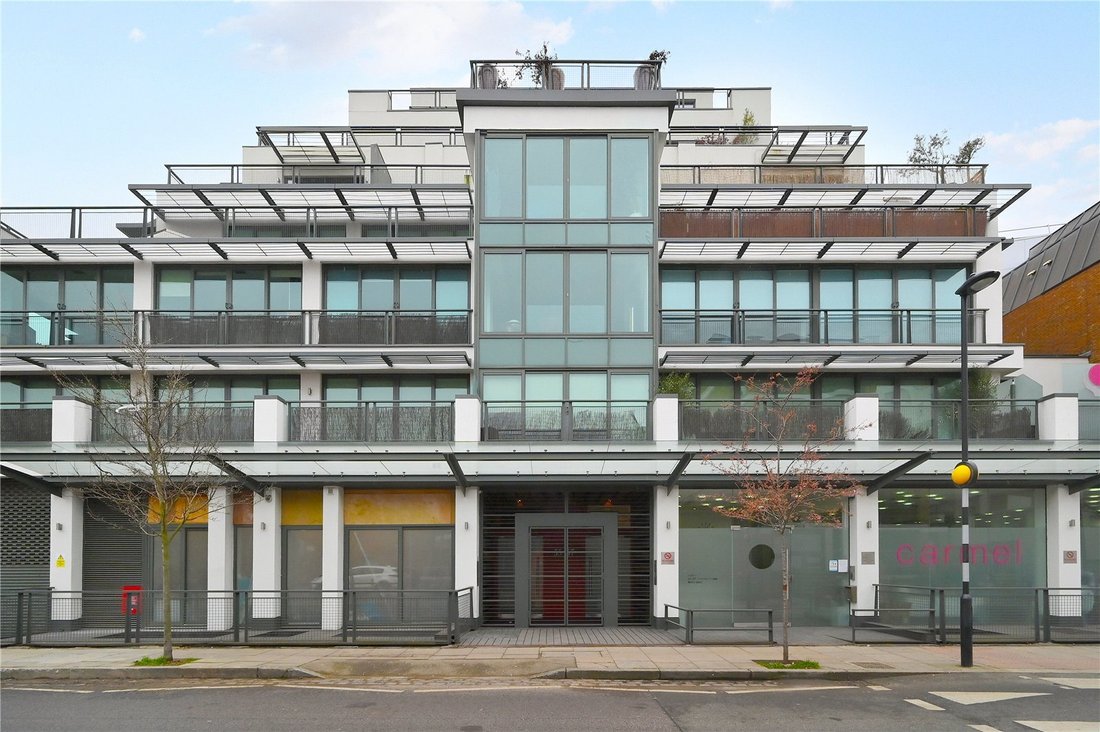 Apartment in Kentish Town, Camden, England 3 - 13941540