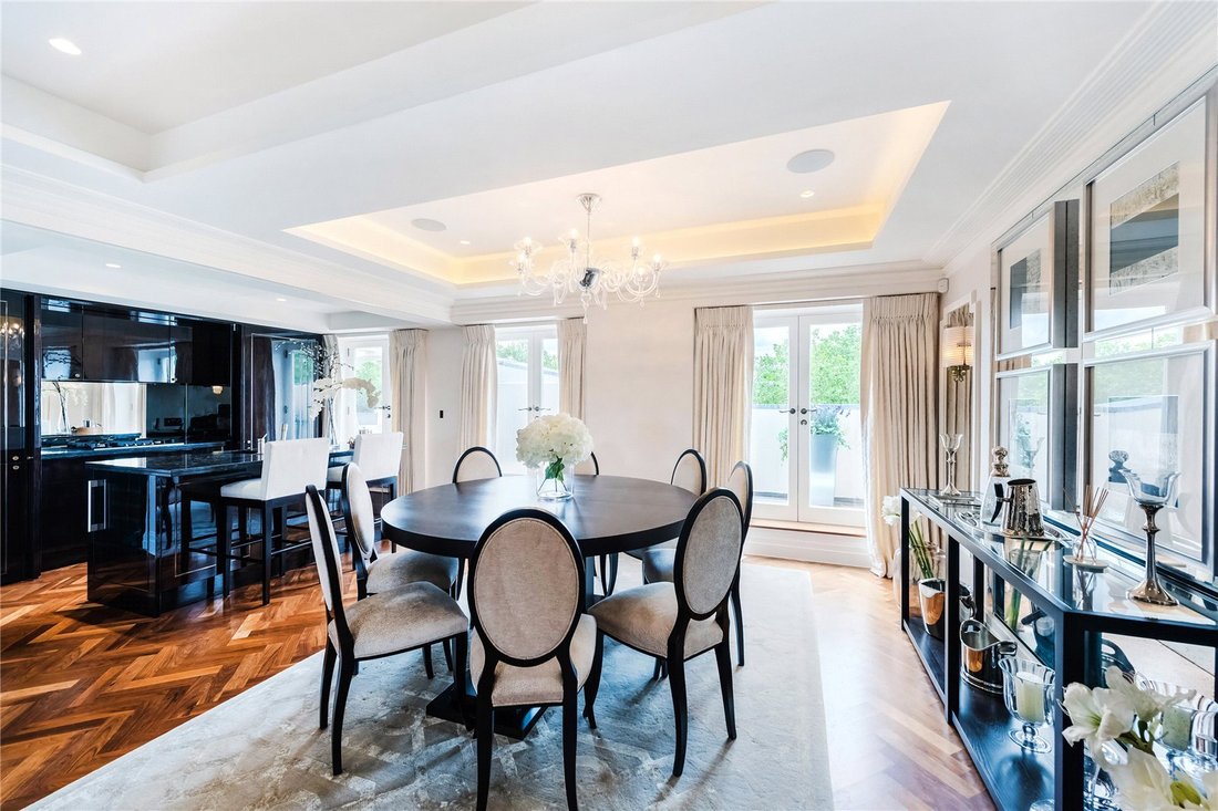 Apartment in Belgravia, Westminster, England 3 - 13941802