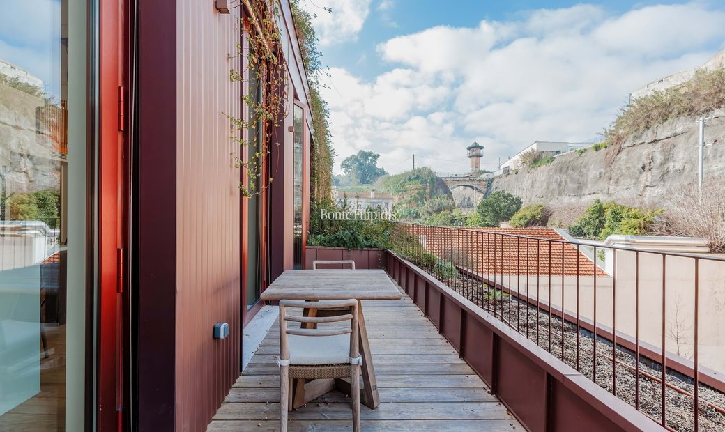 Exquisite 4 Bedroom Penthouse Located In Marvila In Lisbon, Lisbon