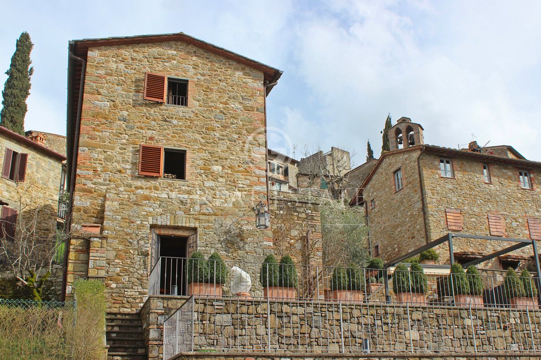 Estate in Gaiole in Chianti, Tuscany, Italy 3 - 13942665