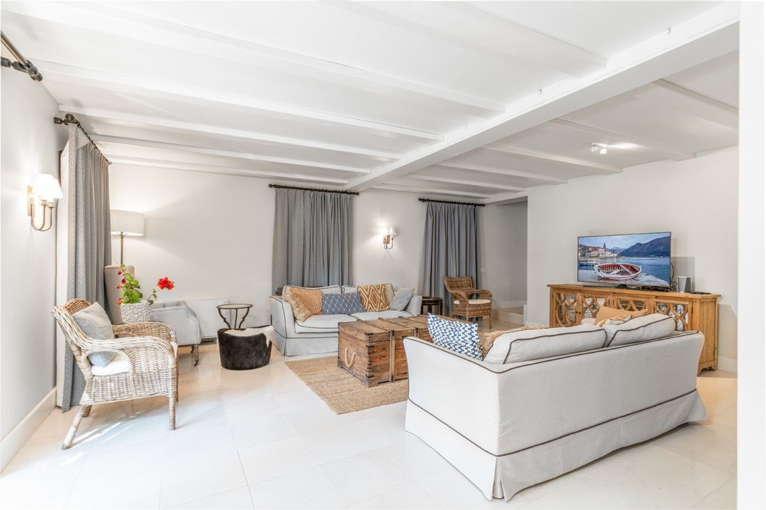 House in Dobrota, Kotor Municipality, Montenegro 3 - 13941645