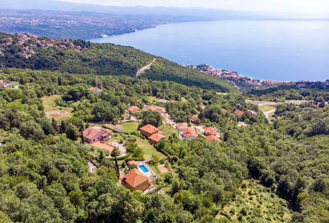 House in Grad Opatija, Primorje-Gorski Kotar County, Croatia 2 - 13942626