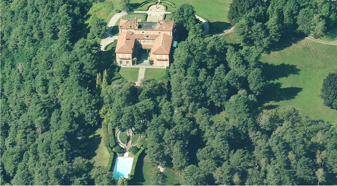 House in Luvinate, Lombardy, Italy 2 - 13942055