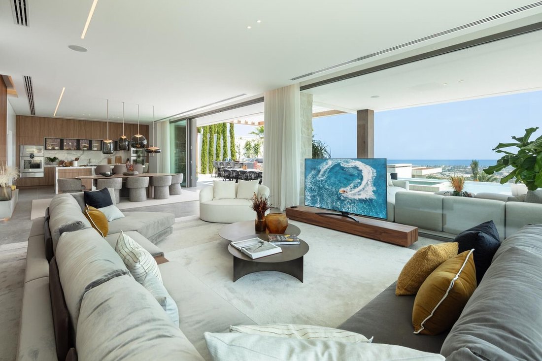 Villa in La Quinta, Benahavis, Andalusia 3 - 13949000