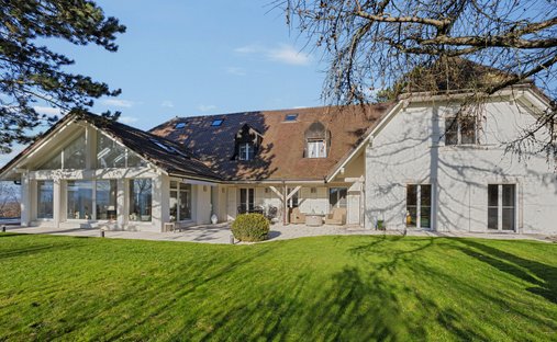 House in Morrens, Vaud, Switzerland 1