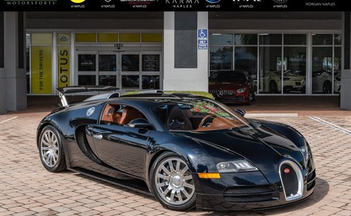 Bugatti Veyron in Naples, fl 1
